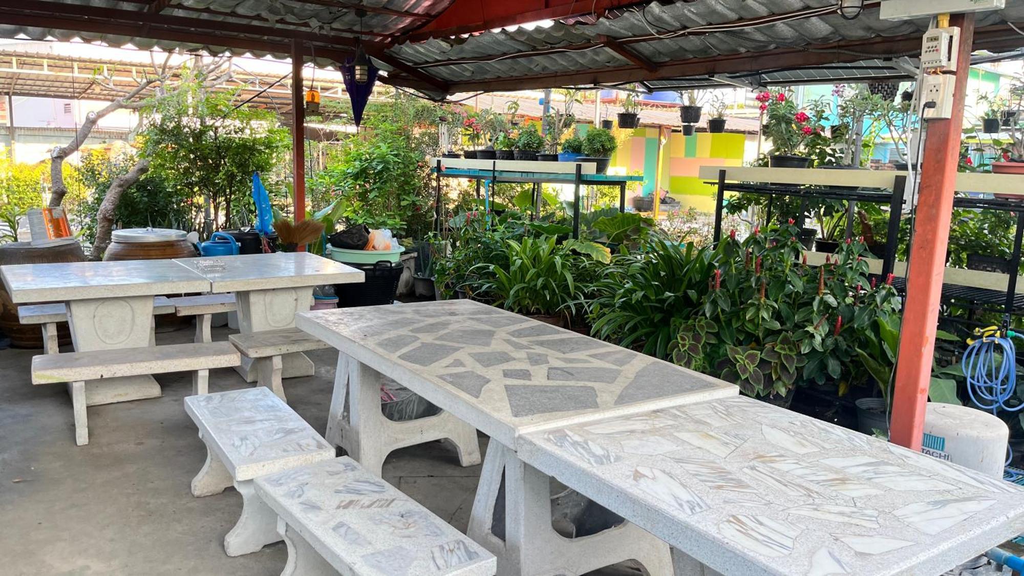 Pa Chalermchai Guesthouse Bangkok Eksteriør billede